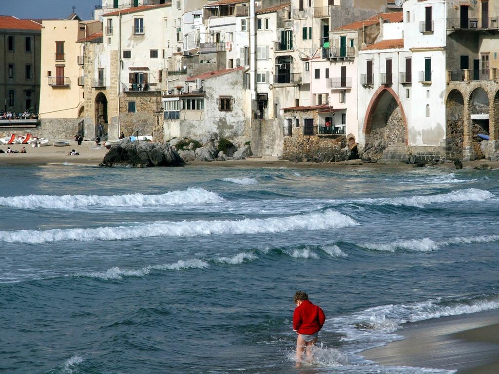 Casa Jelena Appartement Cefalù Buitenkant foto